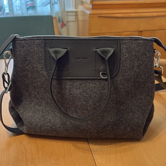 Graf Lantz Bedford Merino Wool Satchel with Detachable Cross Body Strap. - Picture 4 of 11